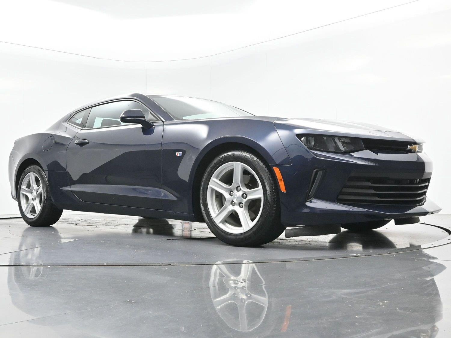 Used 2016 Blue Velvet Metallic Chevrolet 1LT image 44