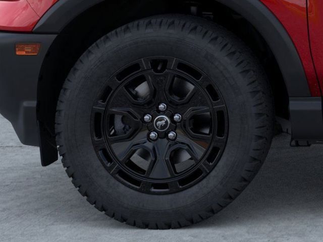 New 2025 Ruby Red Metallic Tinted Clearcoat Ford Outer Banks® image 20