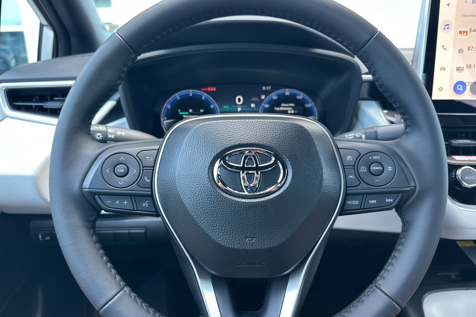 Certified Used 2026 Classic Silver Metallic Toyota SE image 22