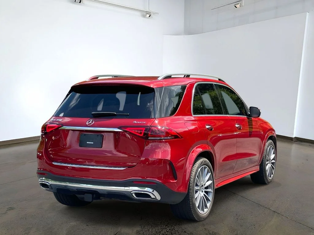 Used 2022 Cardinal Red Metallic Mercedes-Benz GLE 350 image 4