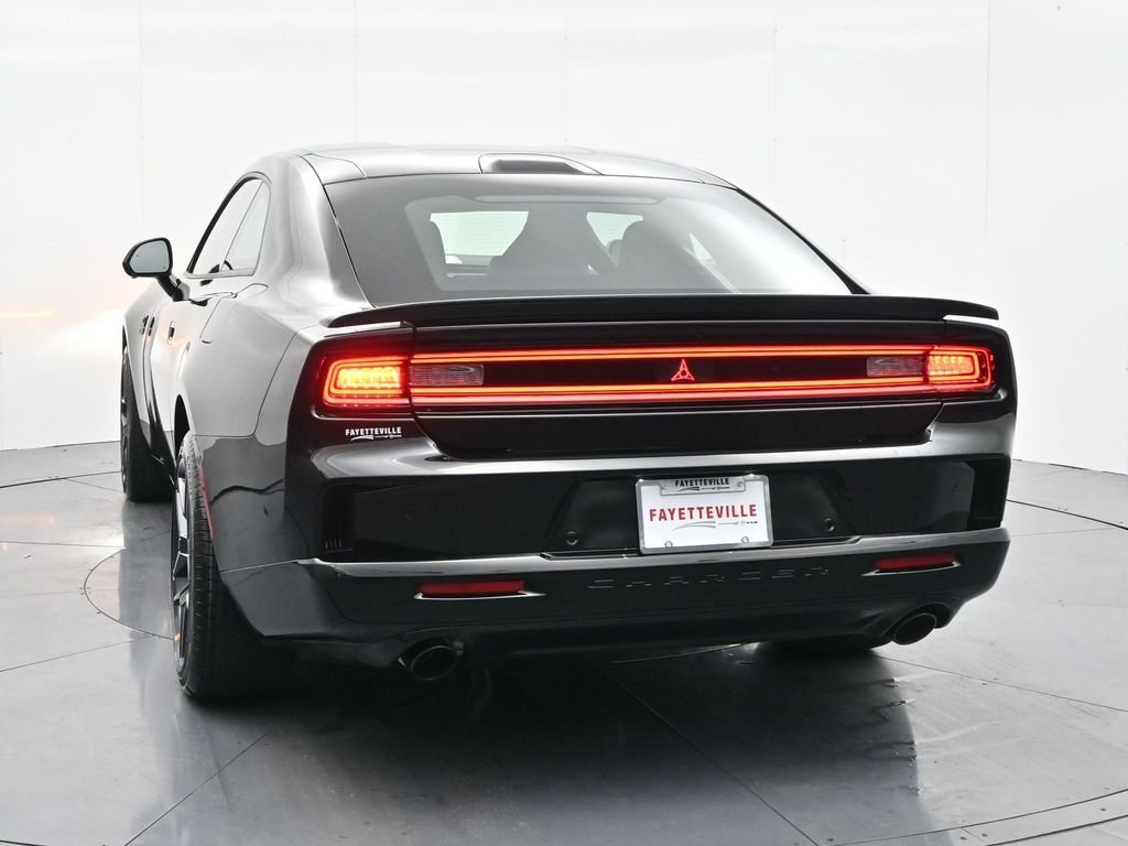 New 2026 Diamond Black Crystal Pearlcoat Dodge Scat Pack Plus image 9
