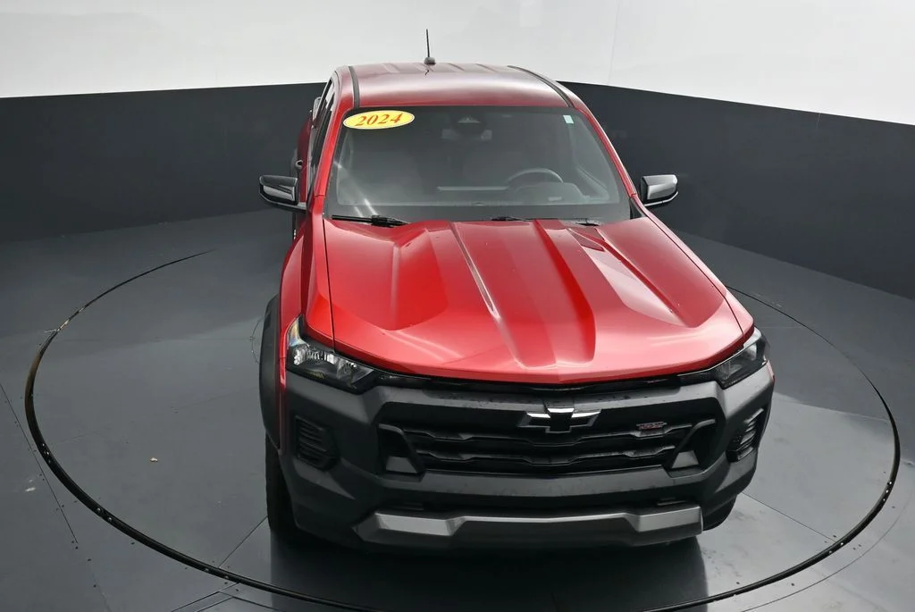 Used 2024 Red Chevrolet Trail Boss image 24
