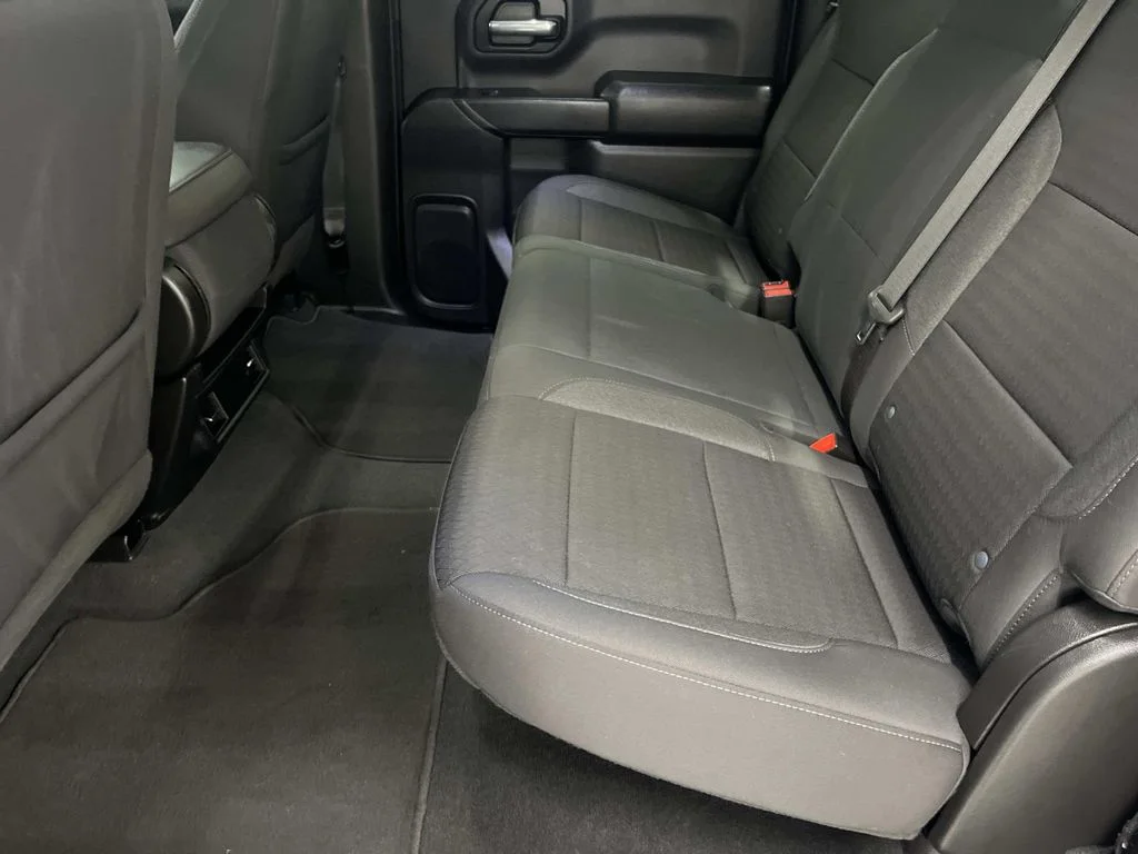Used 2023 Glacier Blue Metallic Chevrolet Custom image 13