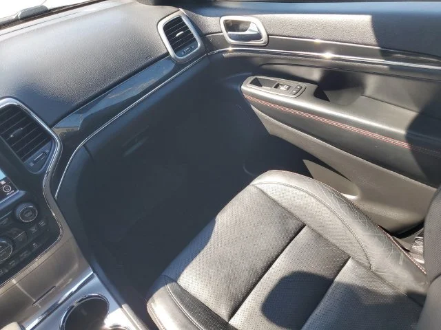 Used 2018 Diamond Black C Jeep Trailhawk image 33