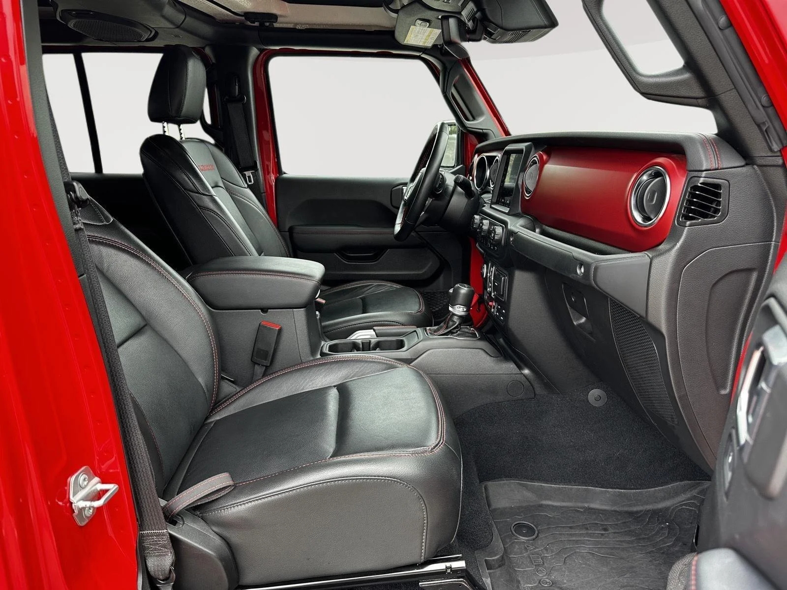 Used 2022 Firecracker Red Clearcoat Jeep Rubicon image 23