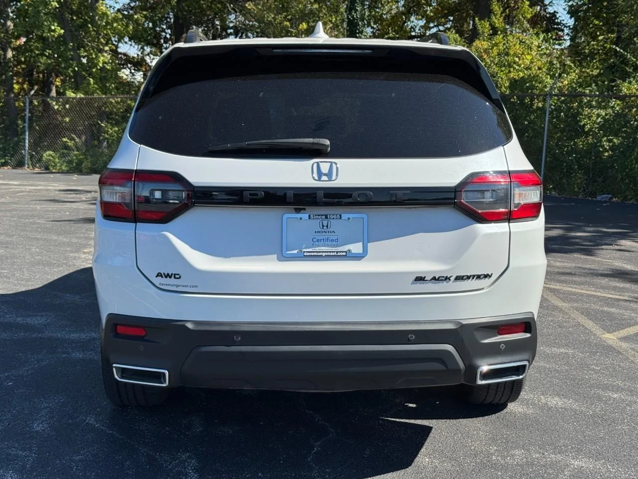 Certified Used 2025 Platinum White Pearl Honda AWD Black Edition image 7