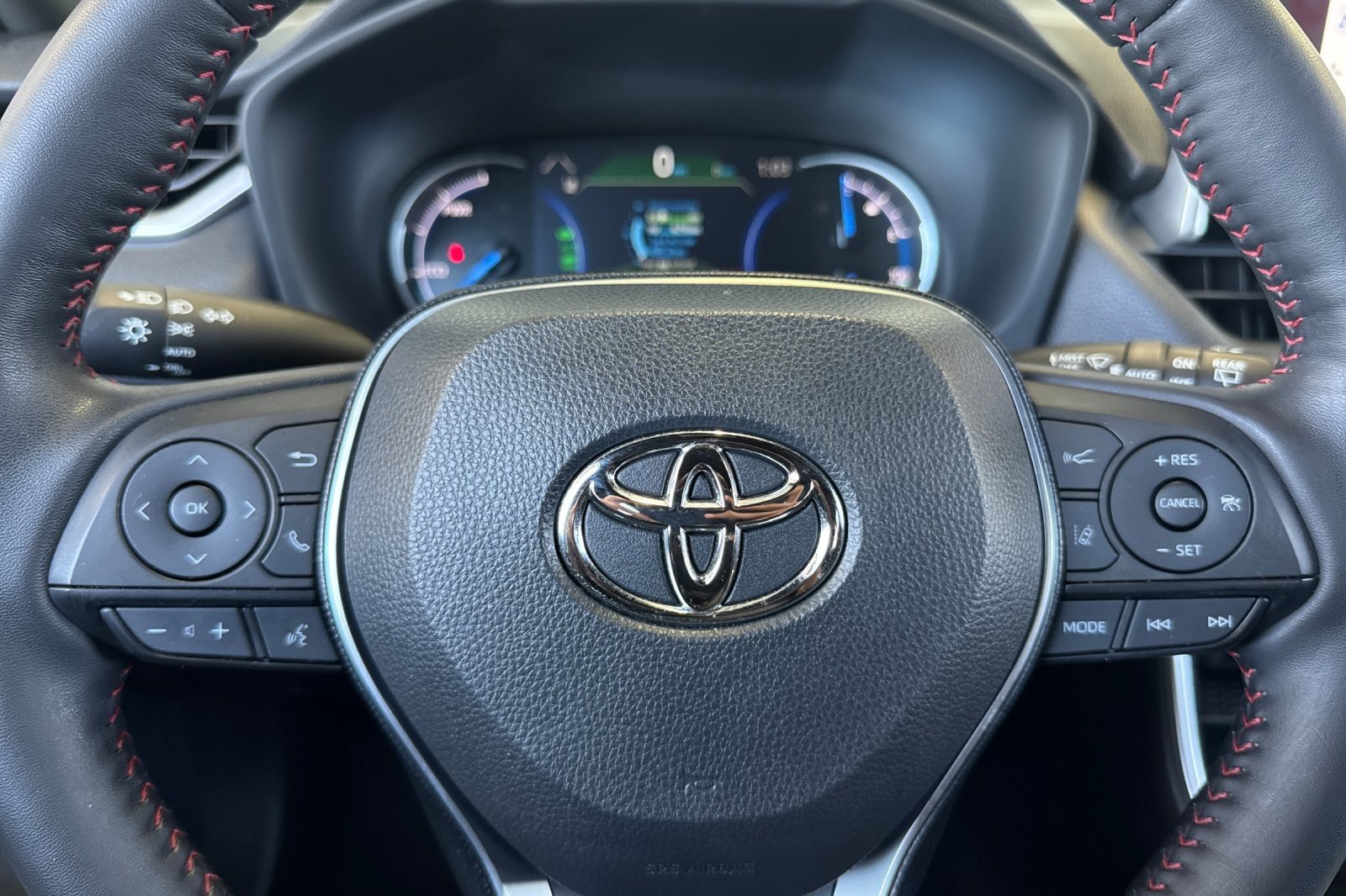 Certified Used 2024 MAGNETIC GRAY Toyota SE image 22
