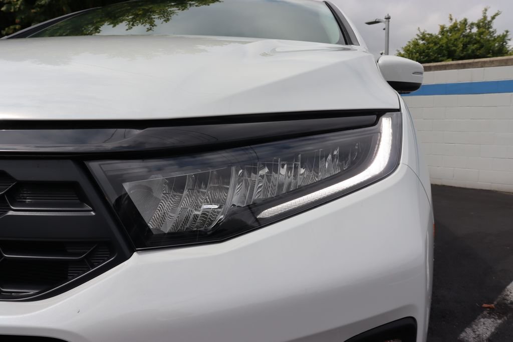 New 2026 Platinum White Pearl Honda EX-L image 9
