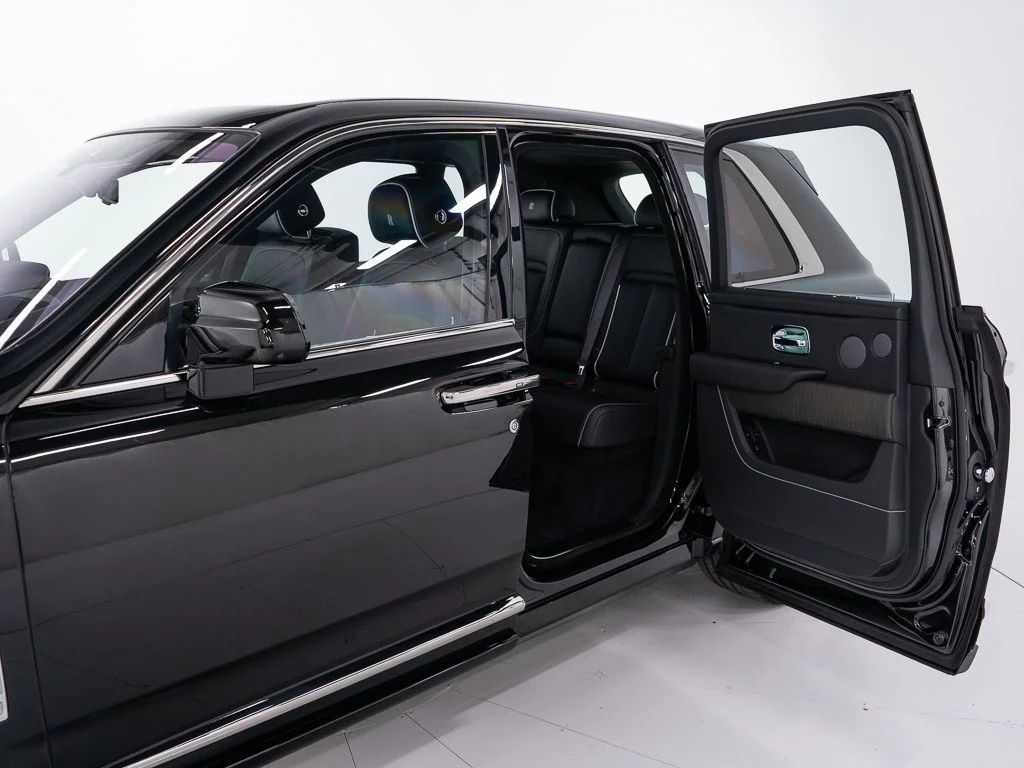 New 2027 Black Diamond Rolls-Royce  image 20