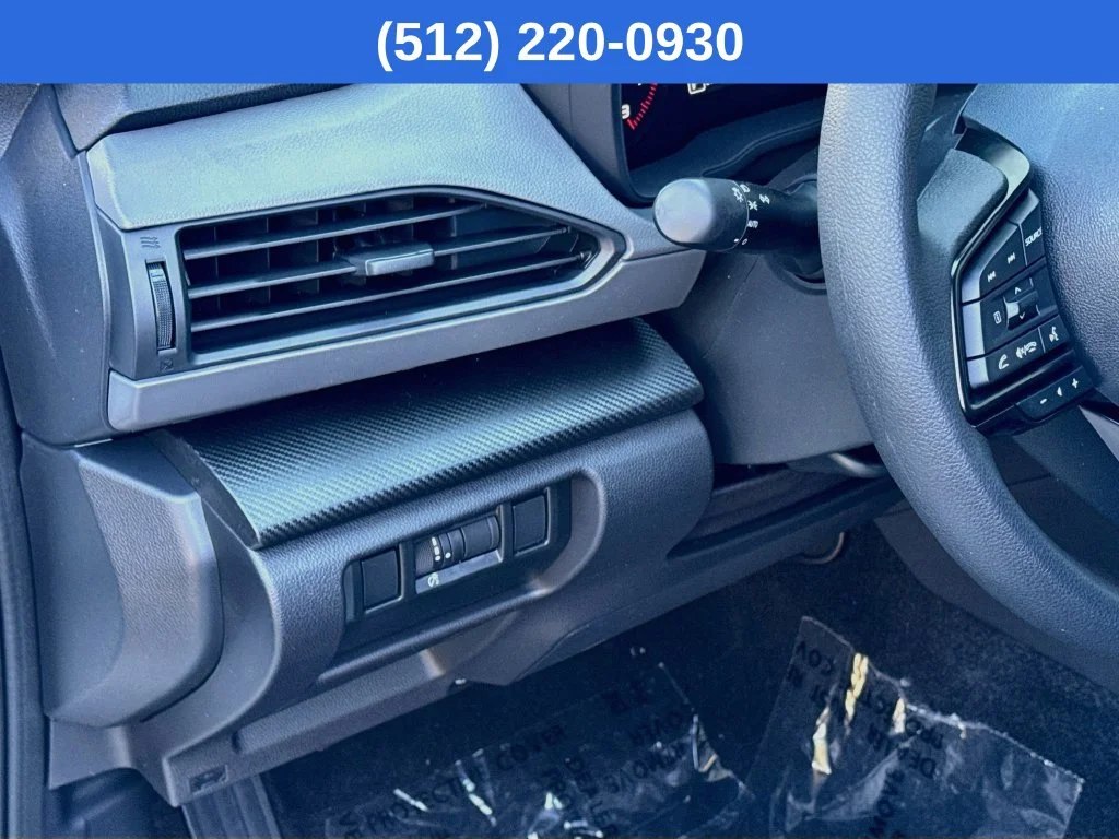 New 2027 CRYSTAL WHITE PEARL Subaru Base image 11