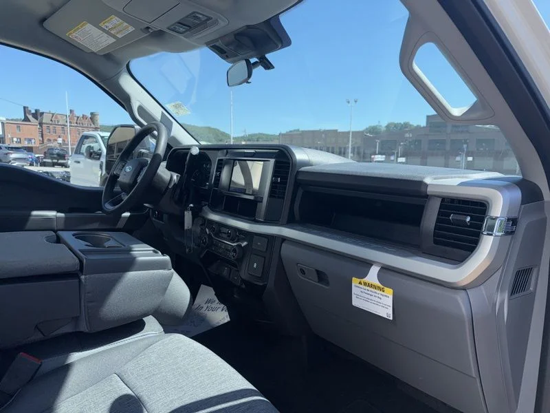 New 2025 White Ford XL image 13