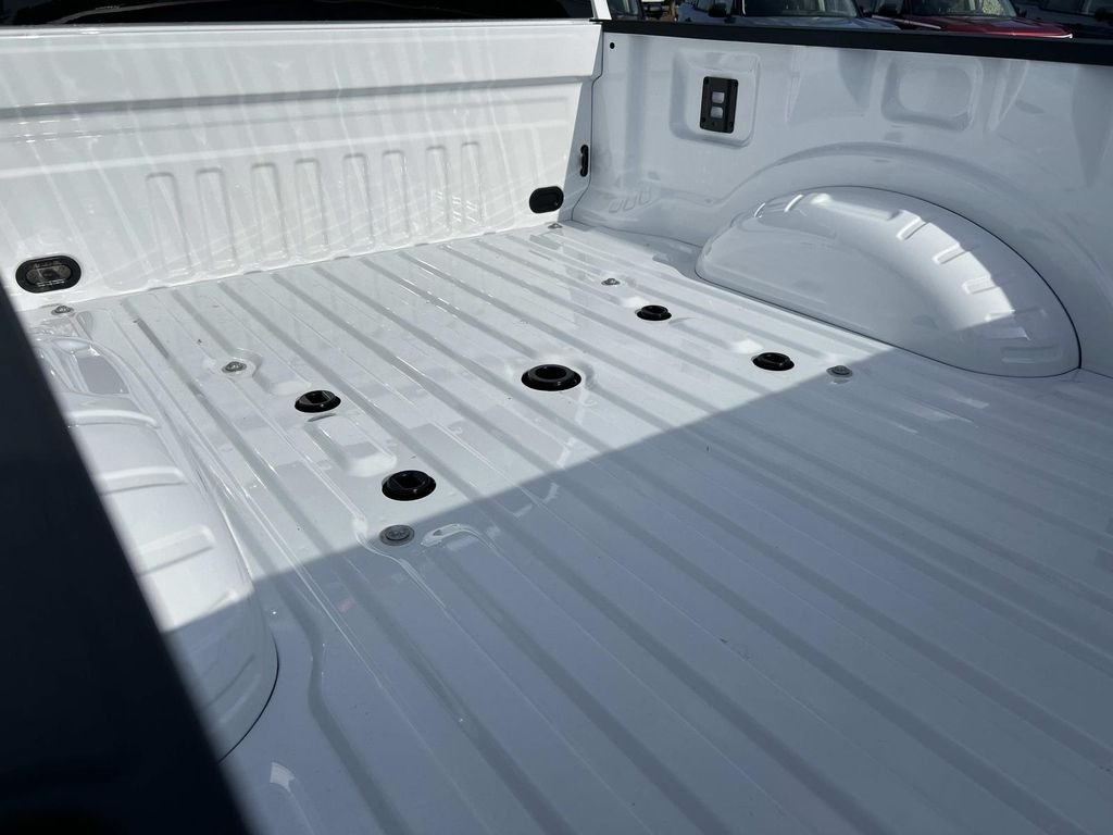 New 2026 Oxford White Ford F-250® XL image 12