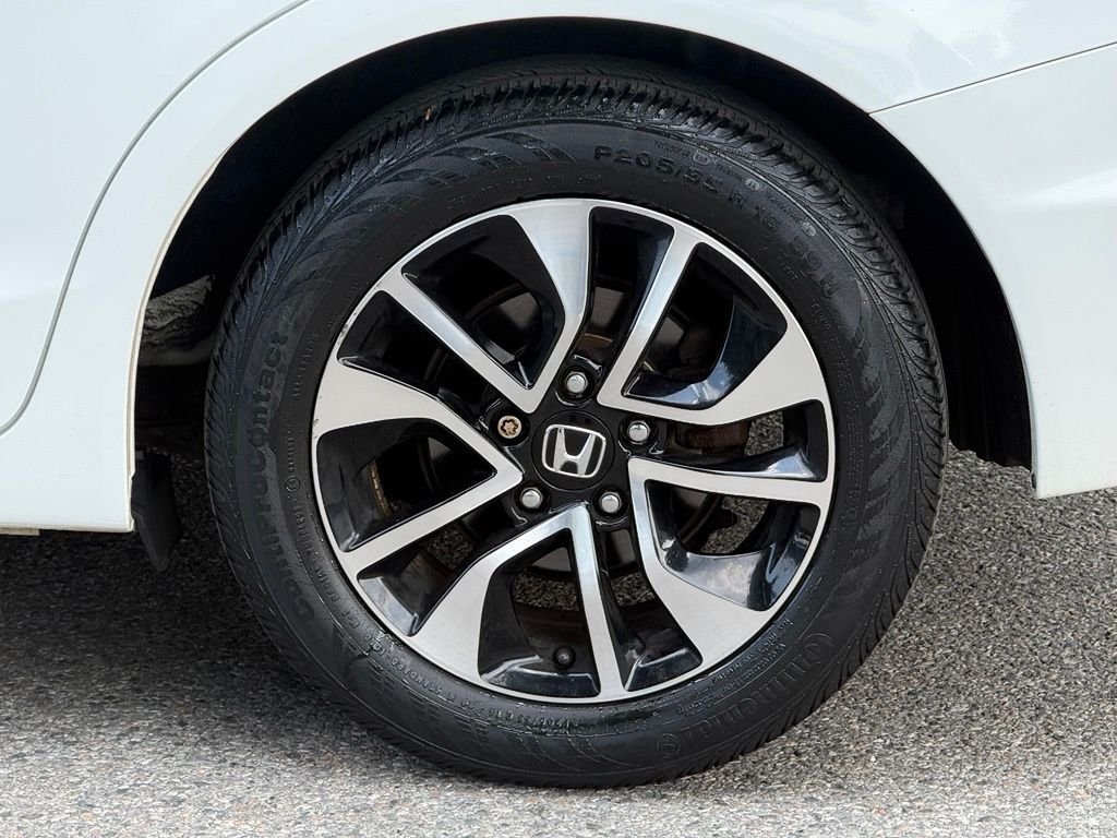 Used 2015 White Honda EX image 7