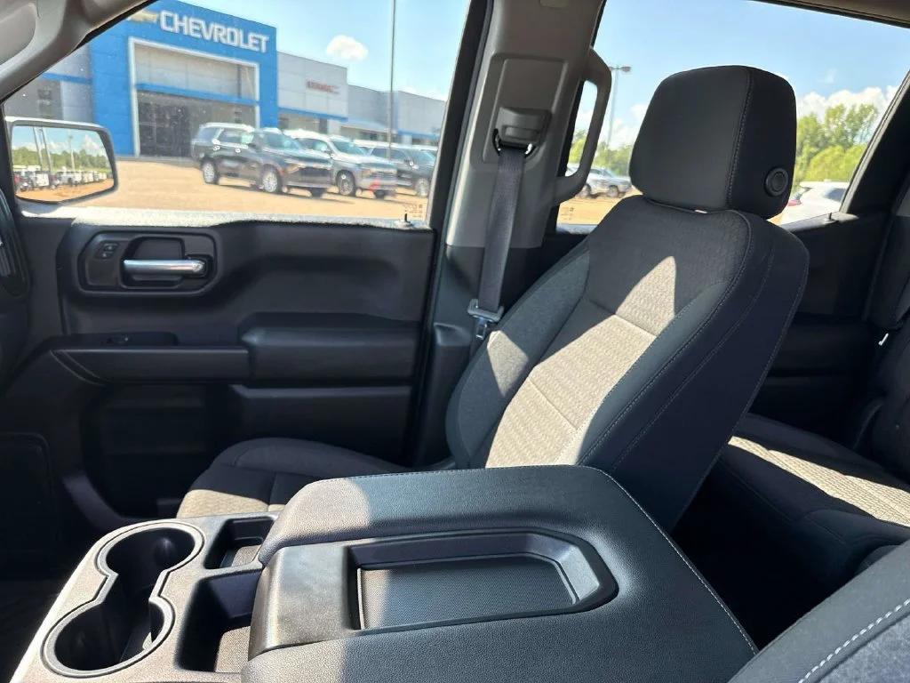 Used 2024 Sterling Gray Metallic Chevrolet Custom Trail Boss image 22