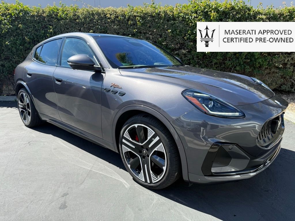 2025 Maserati Grecale Folgore's photo