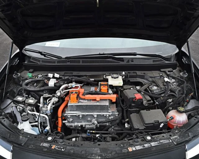 New 2025 Black Chevrolet LT image 7