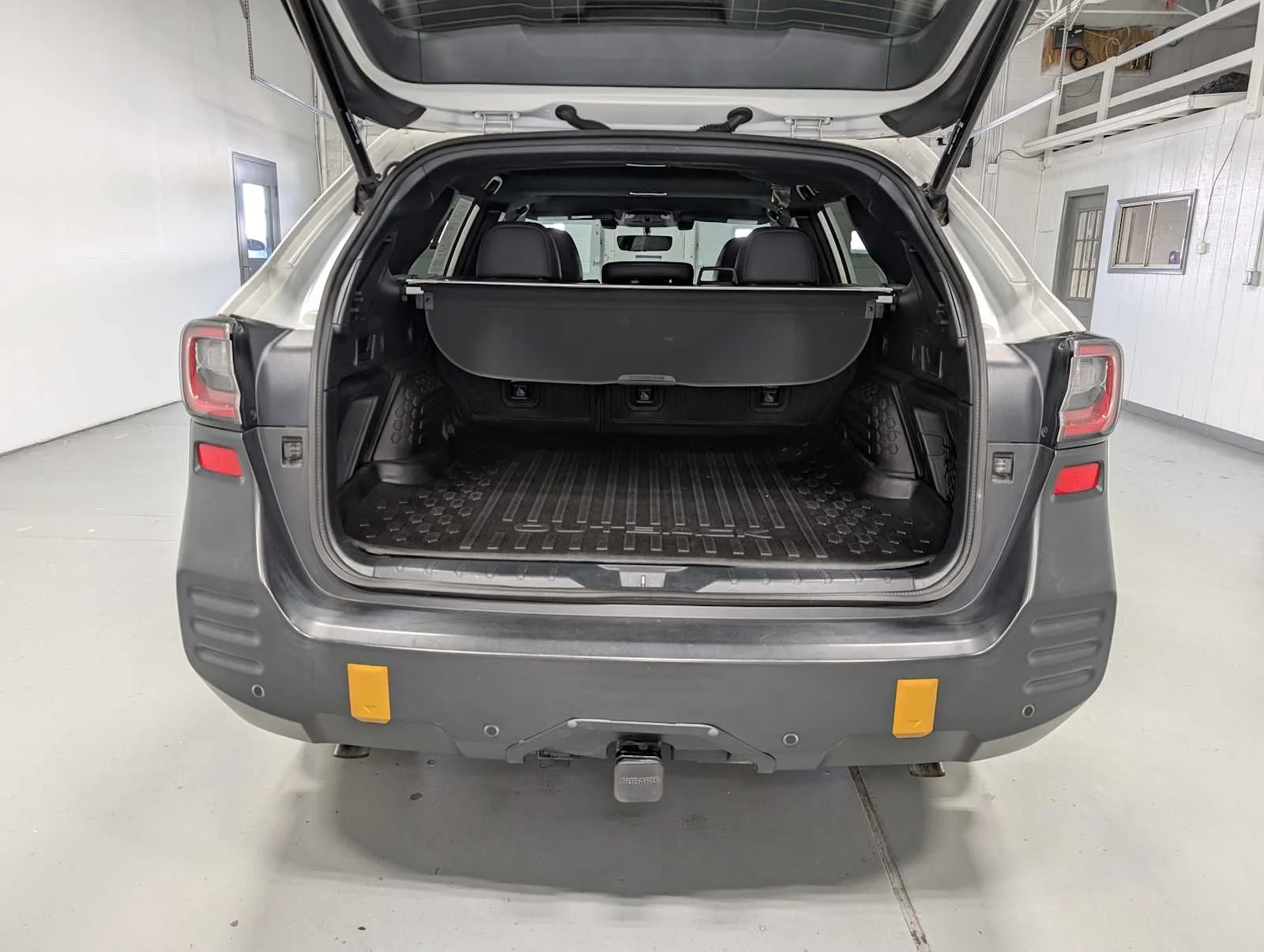 Used 2022 Crystal White Pearl Subaru Wilderness image 40