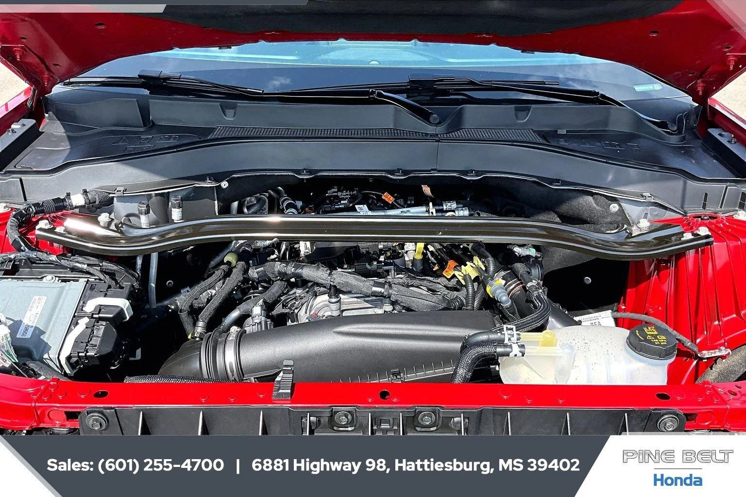Used 2025 Rapid Red Metallic Tinted Clearcoat Ford ST-Line image 8