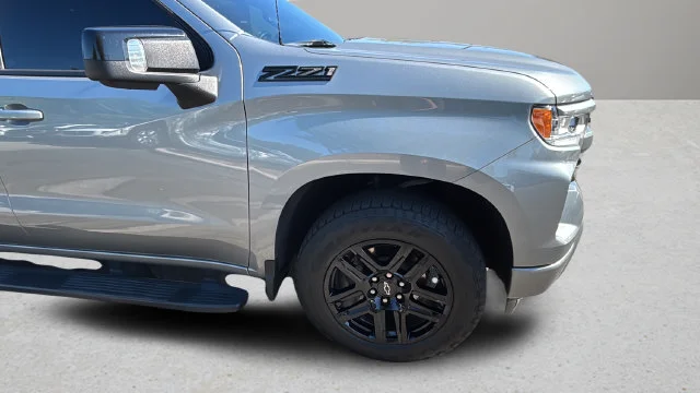Used 2024 Gray Chevrolet RST image 32