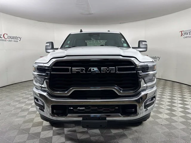 Used 2026 White Ram Big Horn image 2