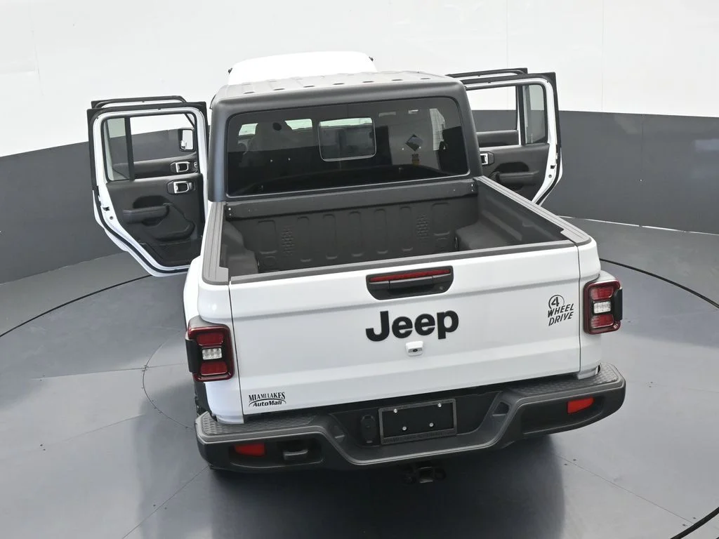 2024 Jeep Gladiator Willys - Photo 71