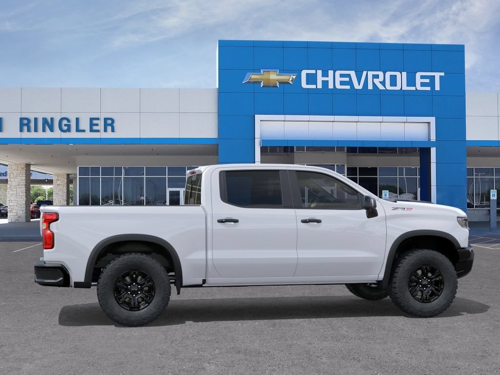 New 2026 Summit White Chevrolet ZR2 image 5