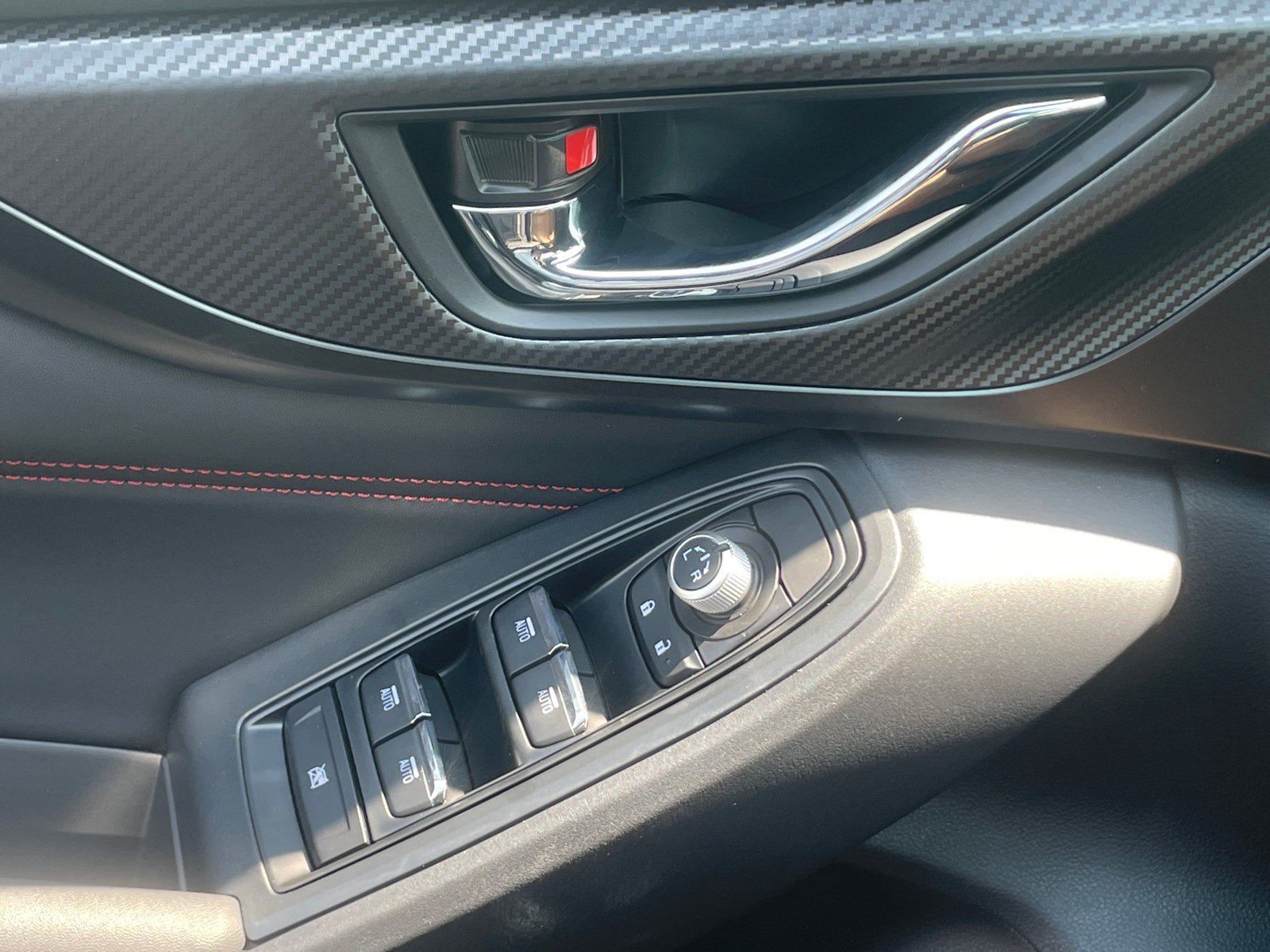 New 2026 CRYSTAL BLACK SILICA Subaru Premium image 18