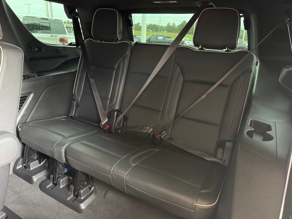 Used 2022 Satin Steel Metallic GMC SLT image 27