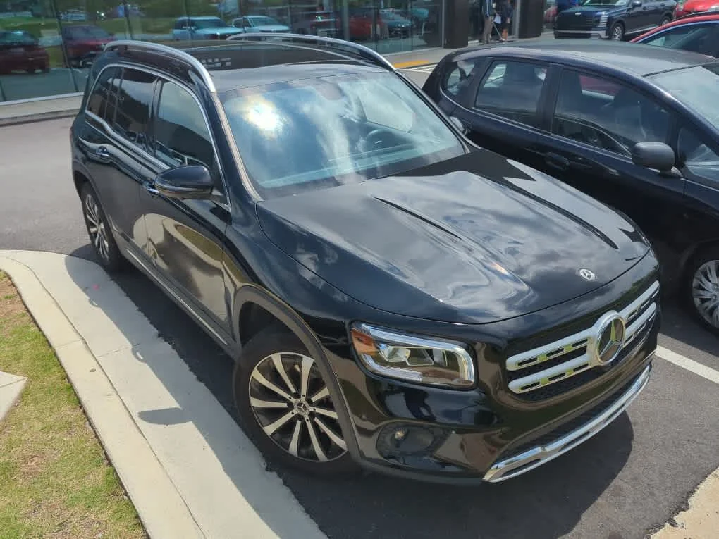 2022 Mercedes-Benz GLB GLB 250's photo