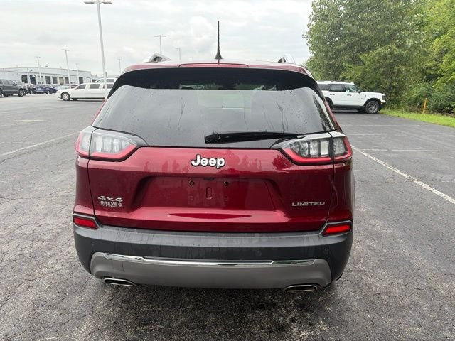 Used 2021 Velvet Red Pearlcoat Jeep Limited image 11