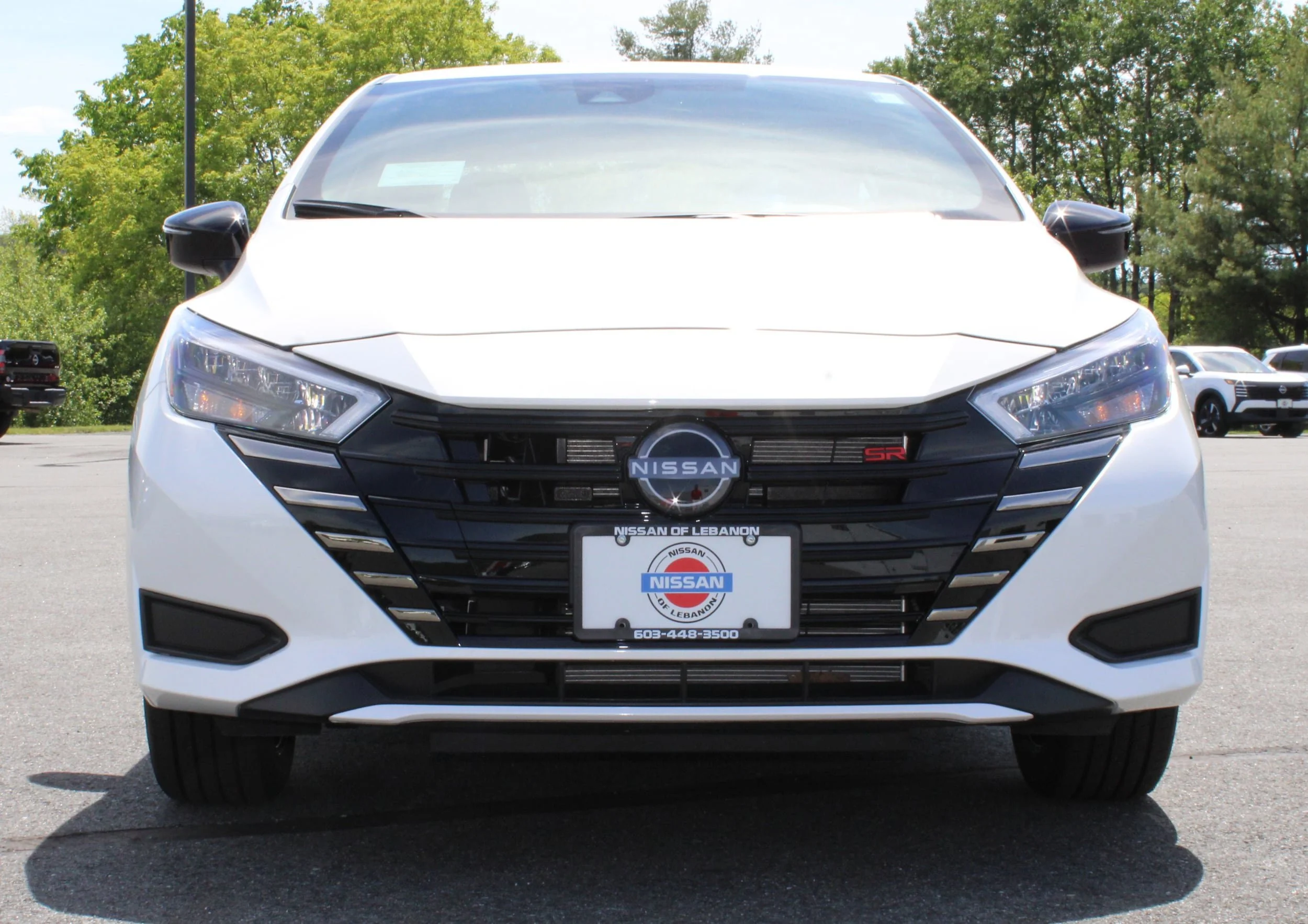 Used 2025 Aspen White Tricoat Nissan SR image 2