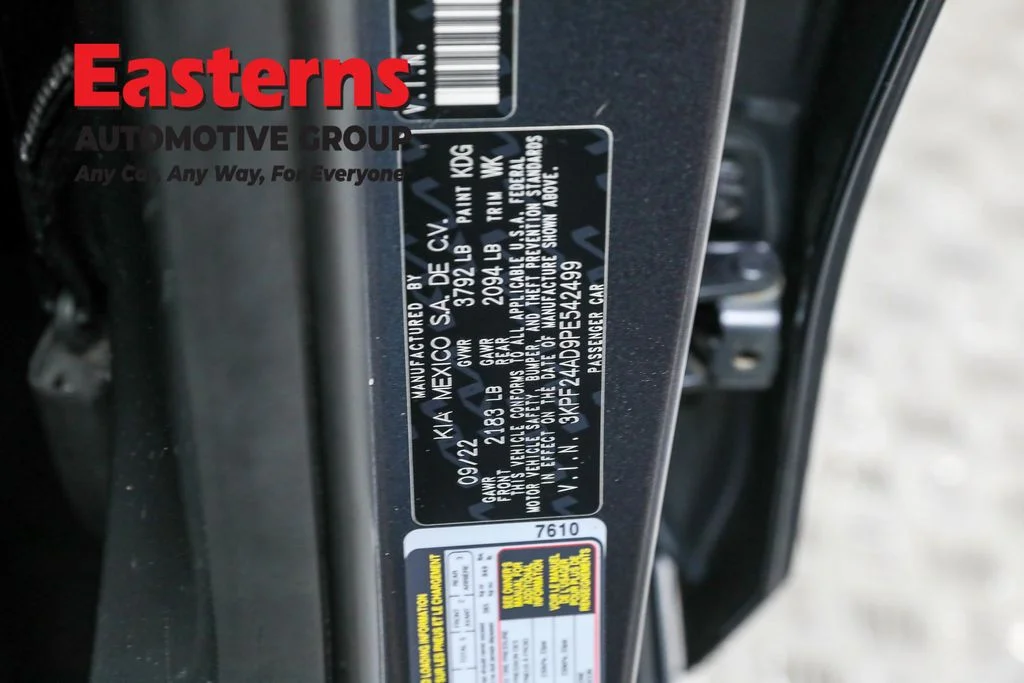 Used 2023 Gray Kia LXS image 33