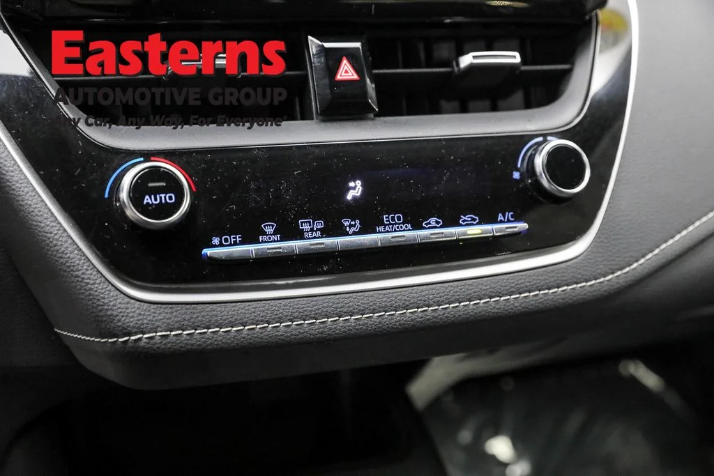 Used 2022 Blue Toyota SE image 19