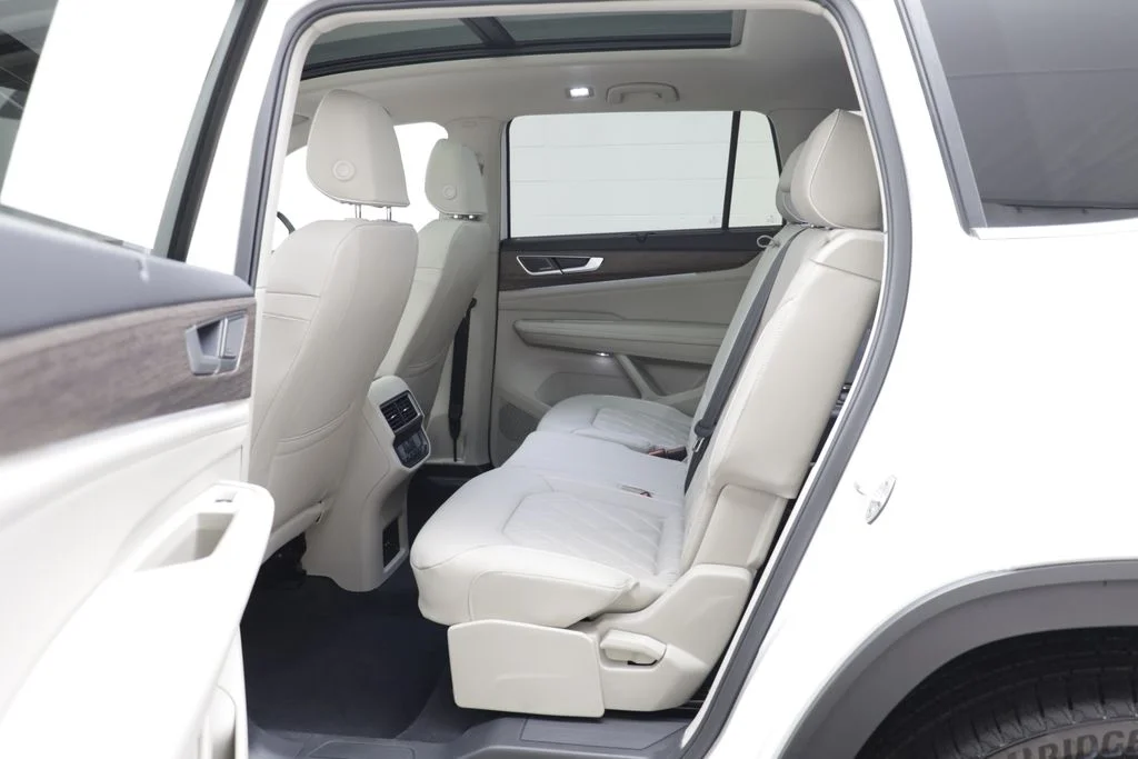 New 2026 Opal White Volkswagen SEL Premium R-Line image 15