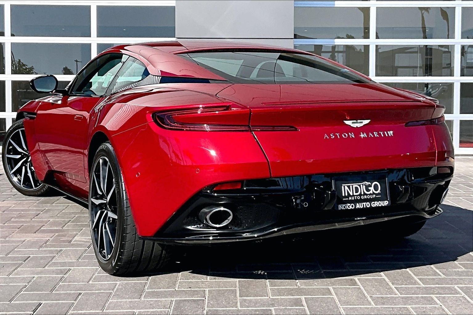 Used 2023 Red Aston Martin Base image 10