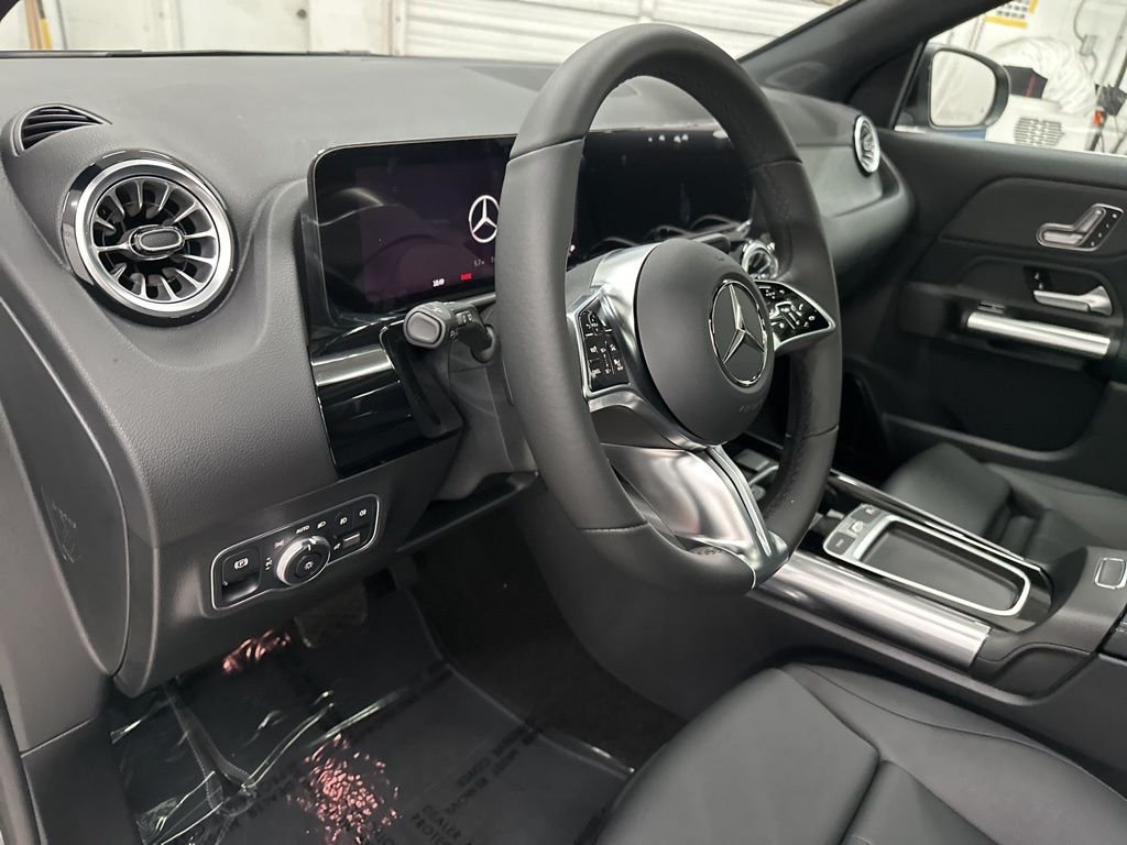New 2026 Night Black Mercedes-Benz GLA 250 image 13