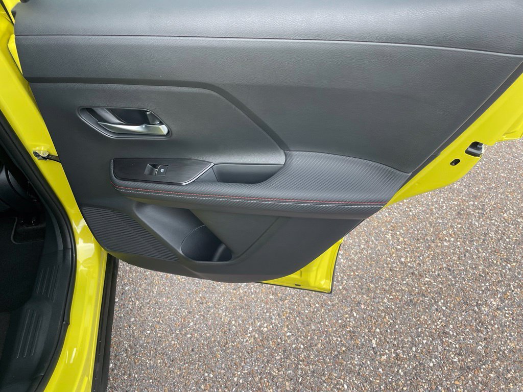 Used 2025 Yellow Nissan SR image 22