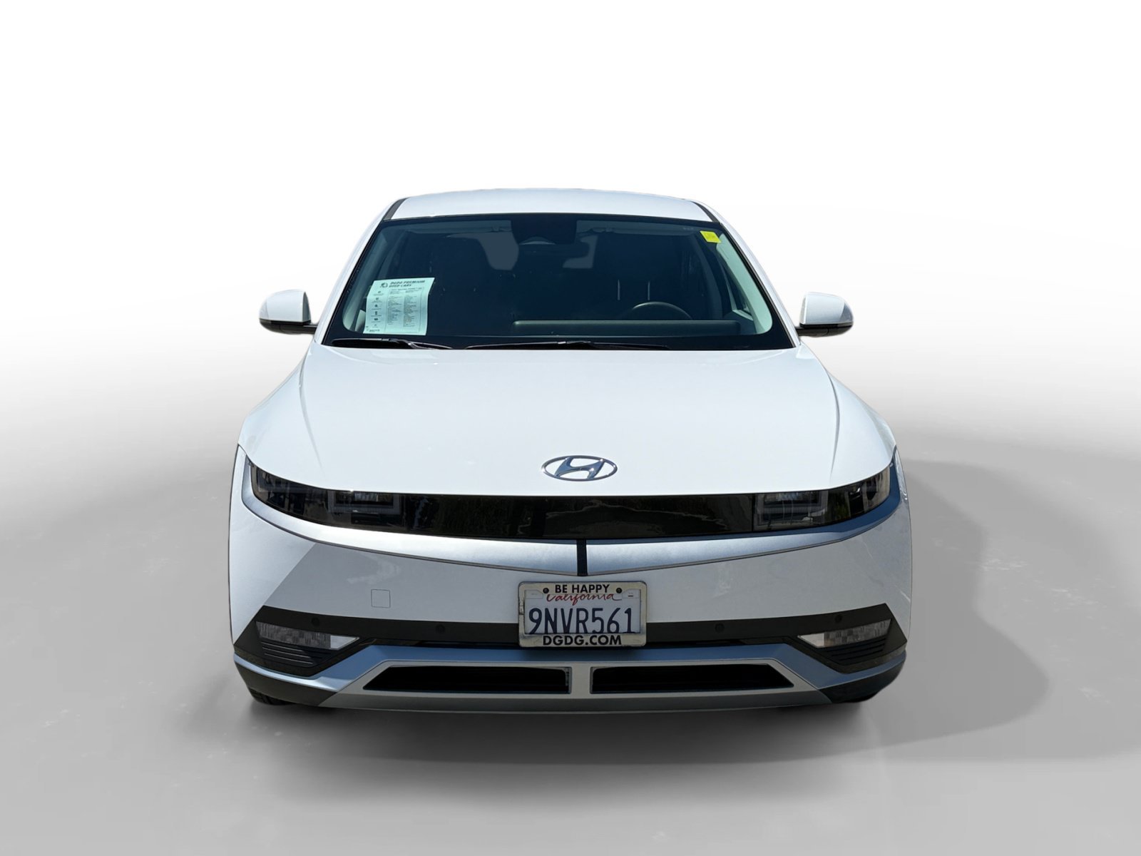 Certified Used 2024 Atlas White Hyundai SEL image 8