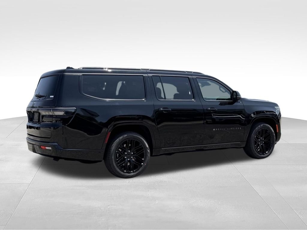 New 2026 High Gloss Black Exterior Paint Jeep Limited Reserve image 7