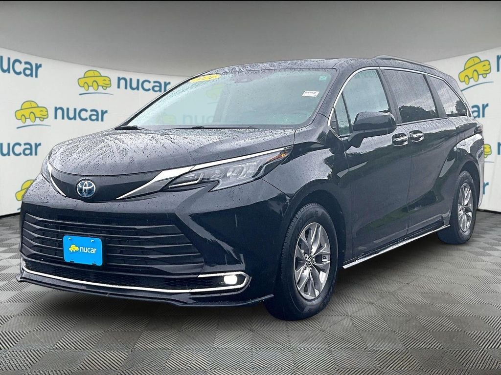 Used 2024 Black Toyota XLE image 3