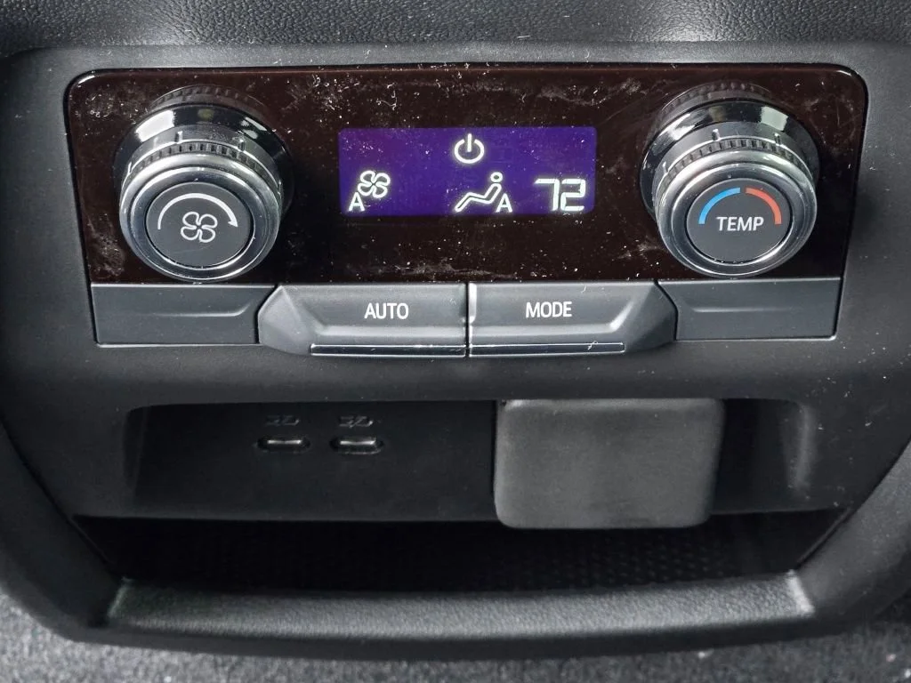 2025 GMC Acadia Elevation - Photo 34