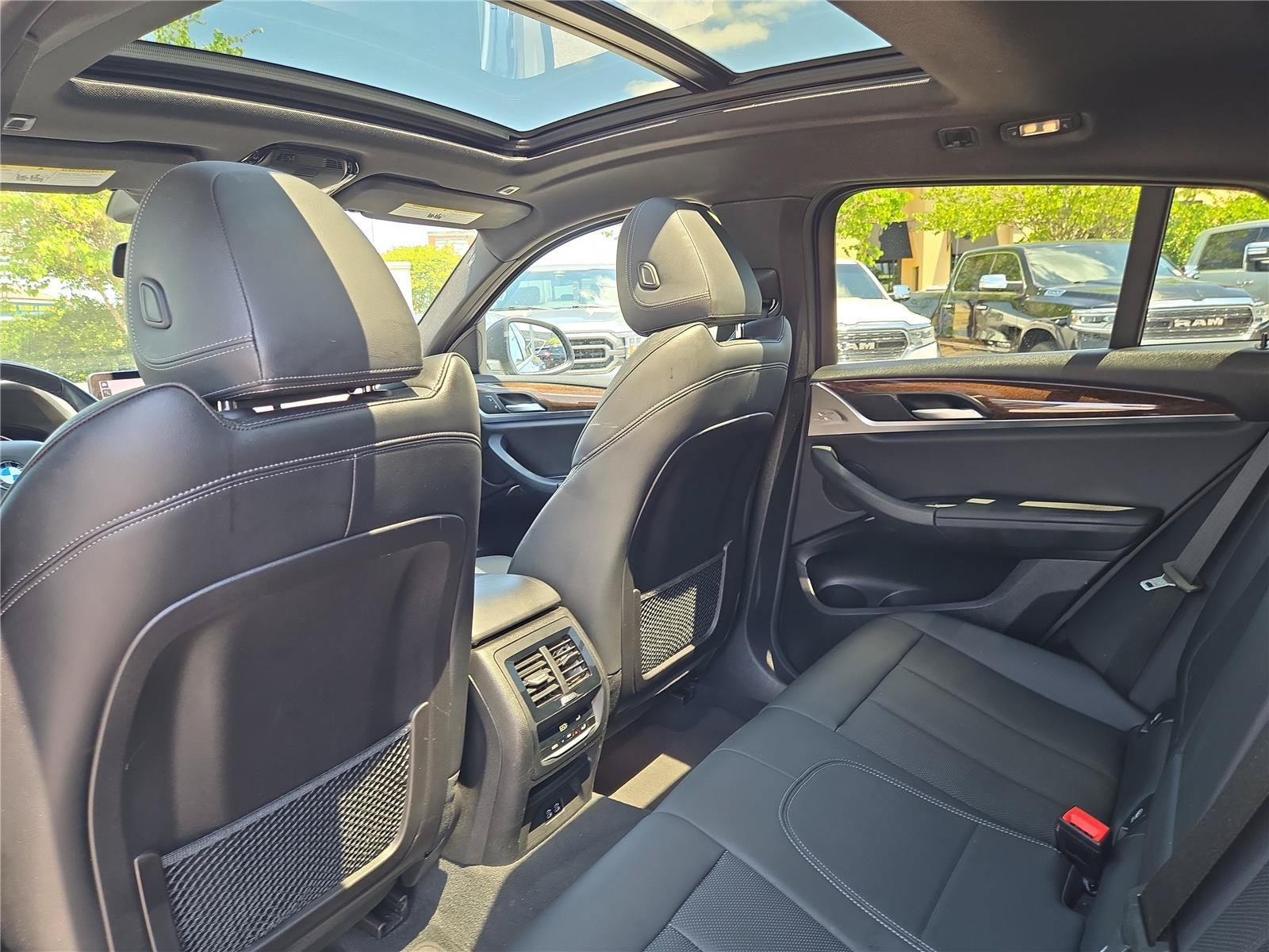 2022 BMW X4 30i - Photo 13