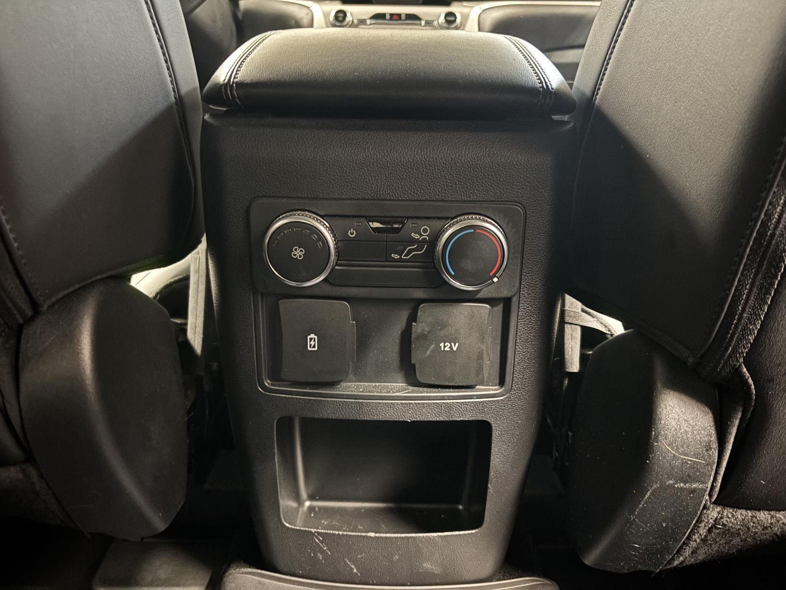Used 2021 Agate Black Metallic Ford XLT image 43
