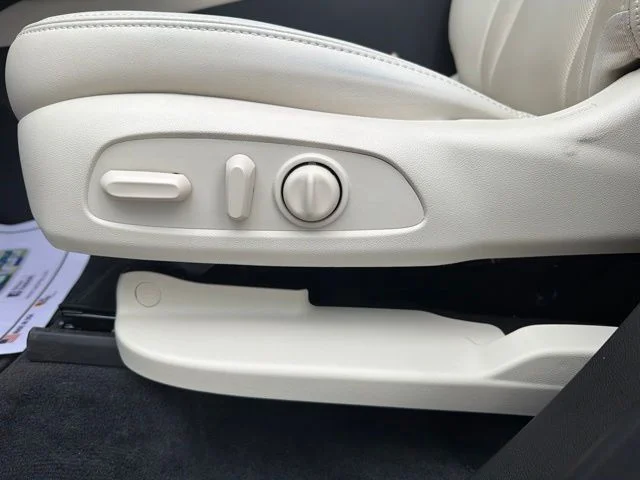Used 2023 Gray Buick Essence image 15