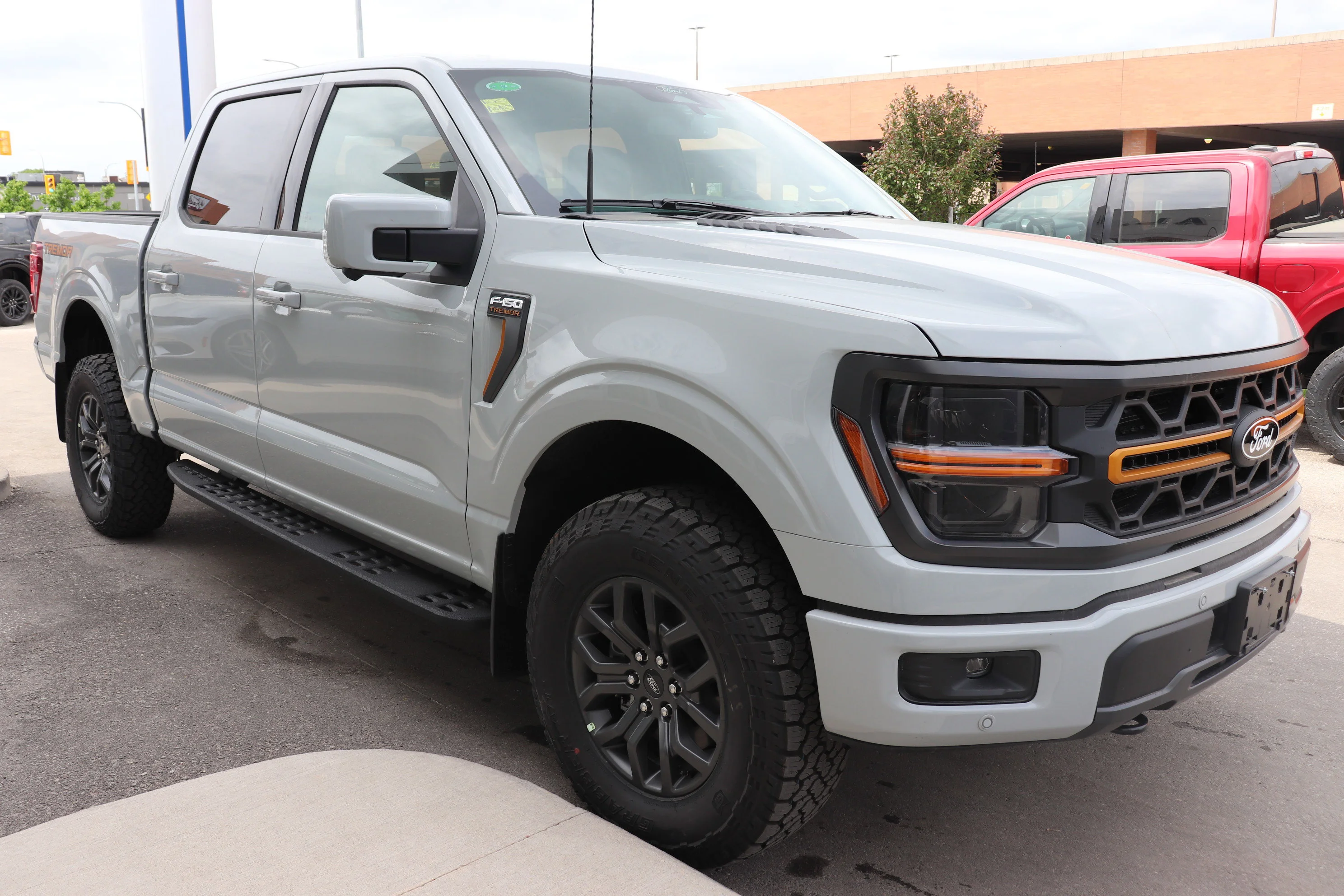New 2026 AVALANCHE Ford Tremor image 5