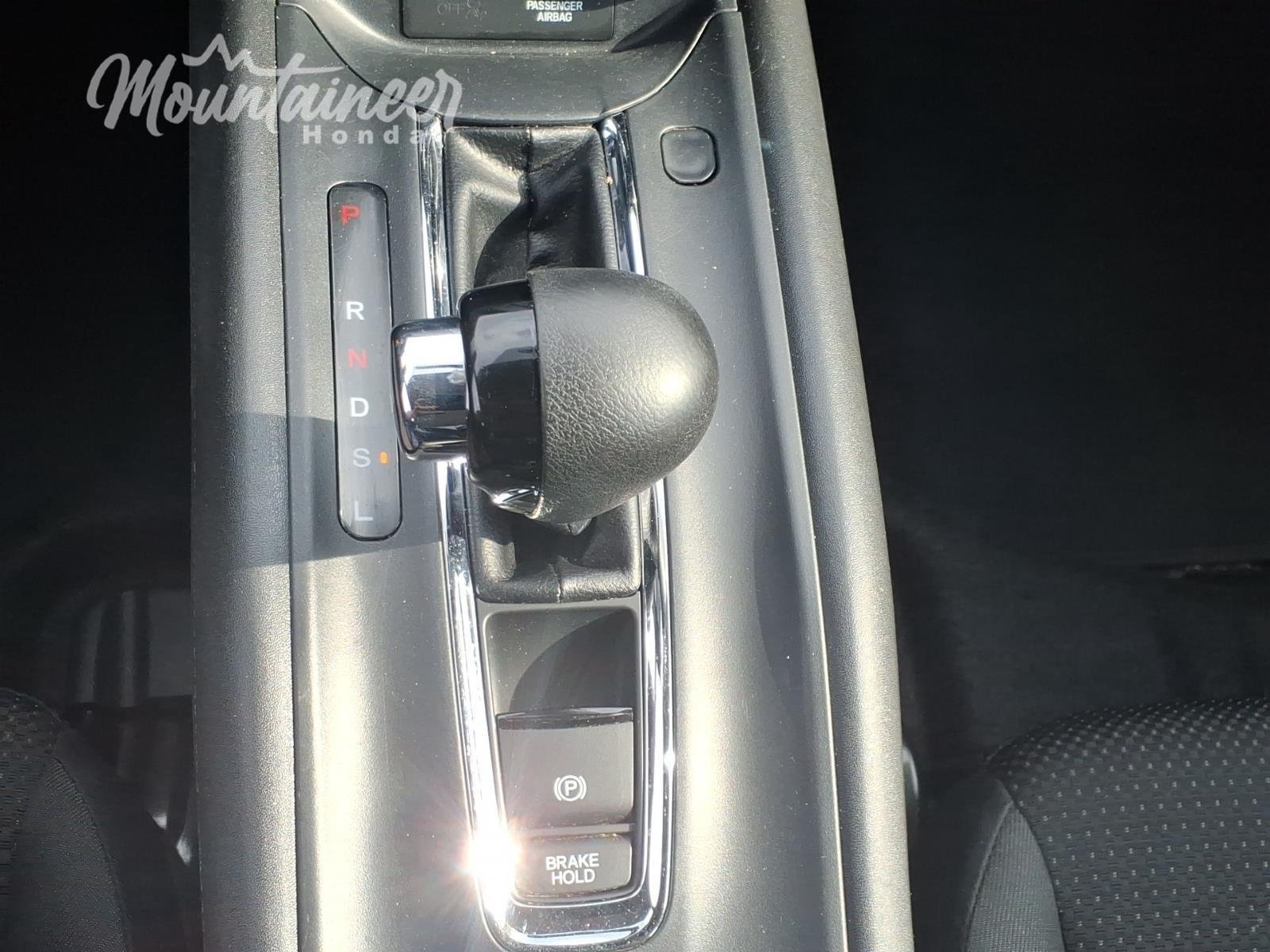 Used 2022 Modern Steel Metallic Honda LX image 35