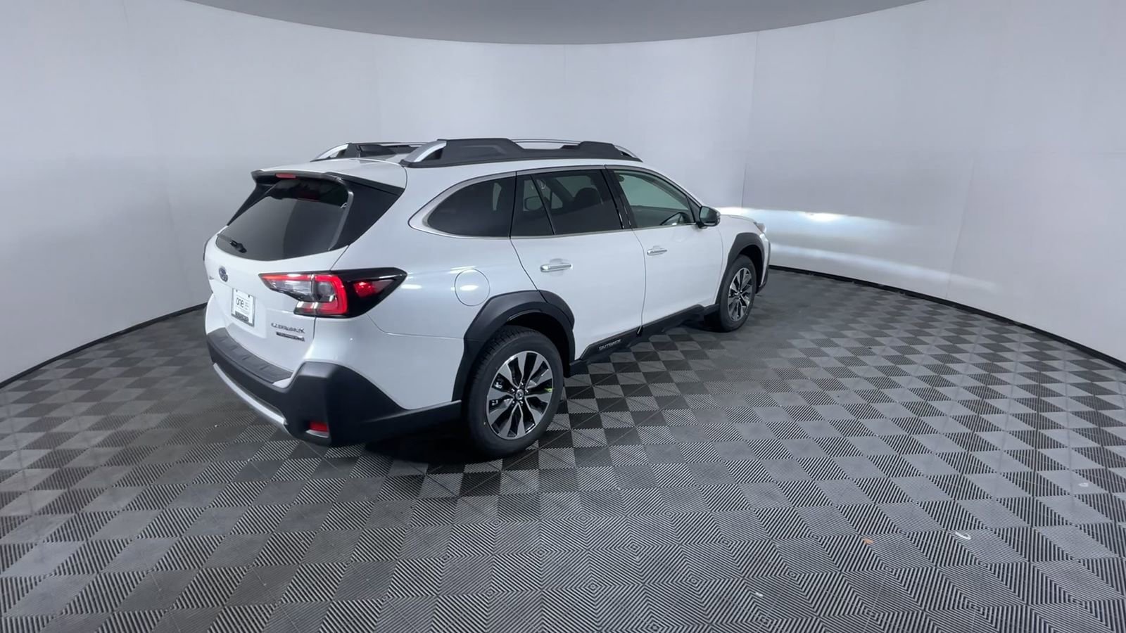 2025 Subaru Outback Touring - Photo 8