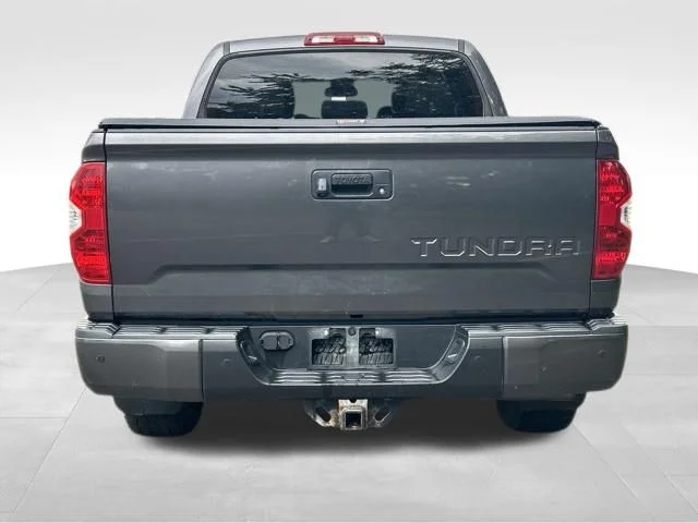 Used 2017 Gray Toyota SR5 image 4