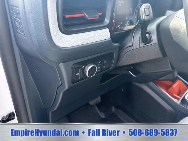 Used 2024 Oxford White Ford XLT image 22