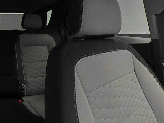 Used 2019 Silver Chevrolet LT image 33